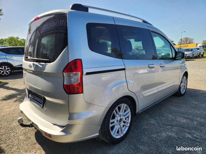Ford TOURNEO COURIER 1.5 TD 75CH TITANIUM GARANTIE 12 MOIS (image 5)
