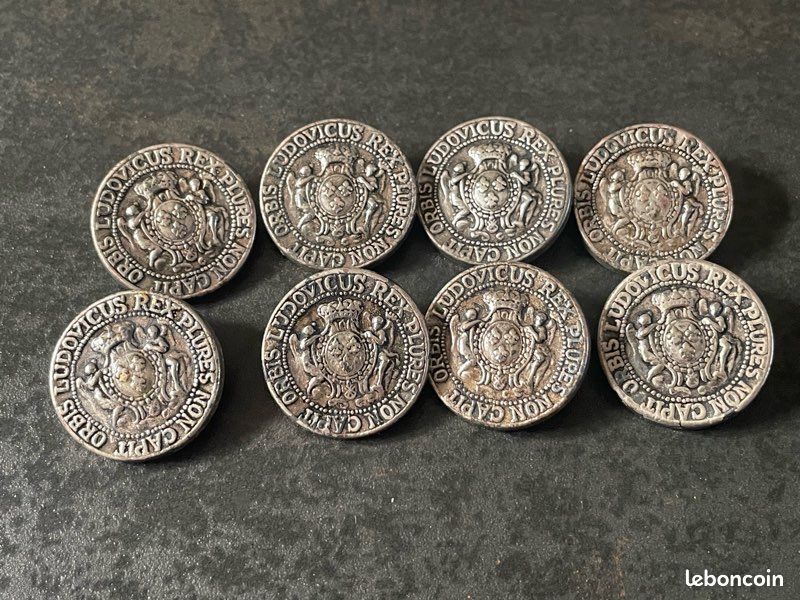 LOT DE BOUTONS Anciens Uniforme Militaire Napoléon III 19e WW1 Infanterie Marine EUR 15,00