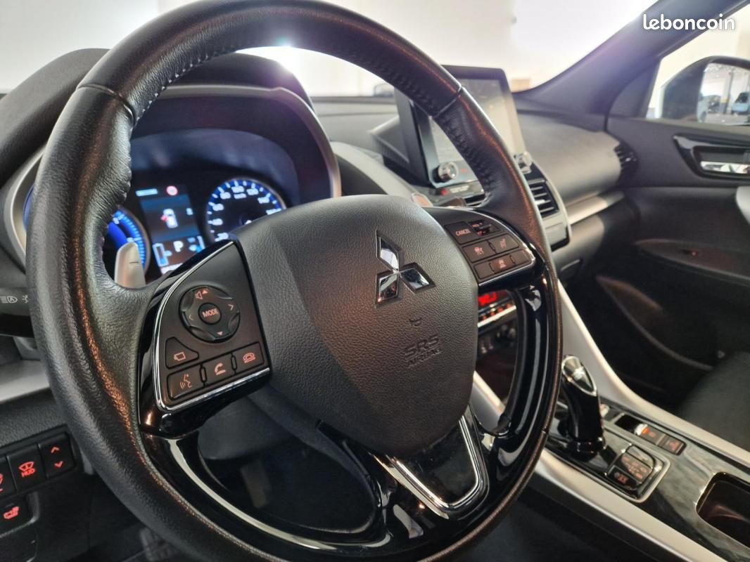Mitsubishi Eclipse Cross MY21 2.4 MIVEC PHEV Twin Motor 4WD Instyle (image 10)