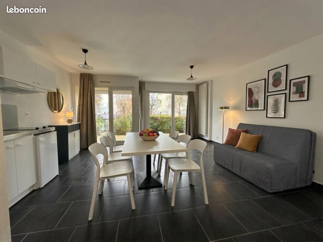 Appartement 4 pièces 86 m² · à Reims · 86 m² · 1 455 €