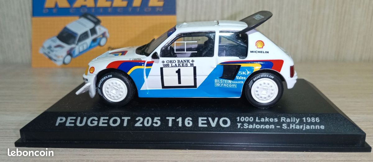 Peugeot 205 gti 1,9l 1/43 ème rally ballet amélioré - Collection