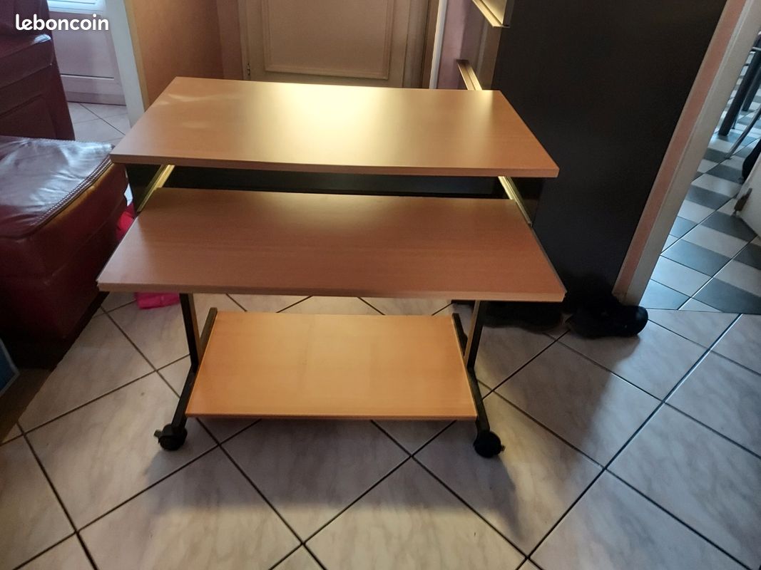 Bureau ordinateur (image 2)