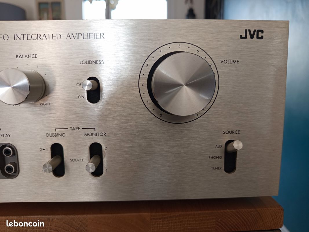 Tôle inférieure pour amplificateur JVC JA-S11