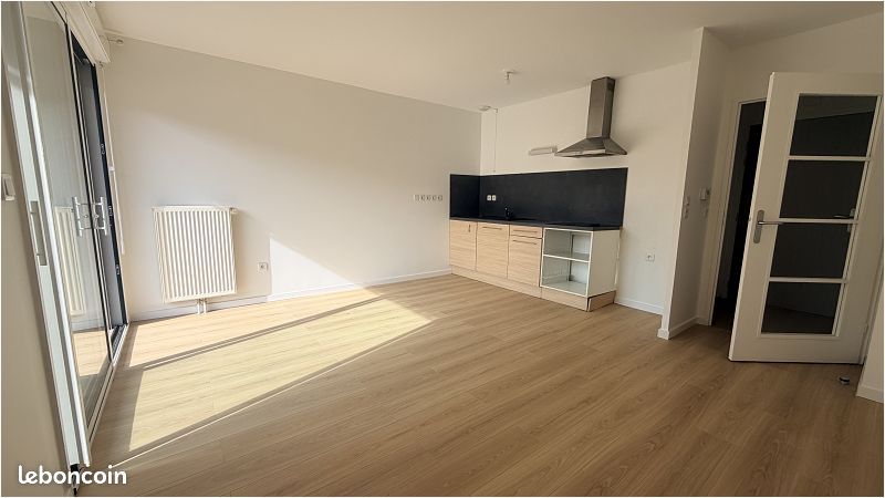 Appartement 1 pièce 43 m² · à Armentières · 43 m² · 590 €
