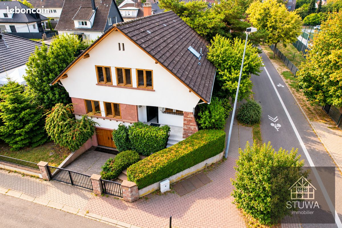 Maison 8 pièces 172 m² · à Oberhausbergen · 172 m² · 485 000 €