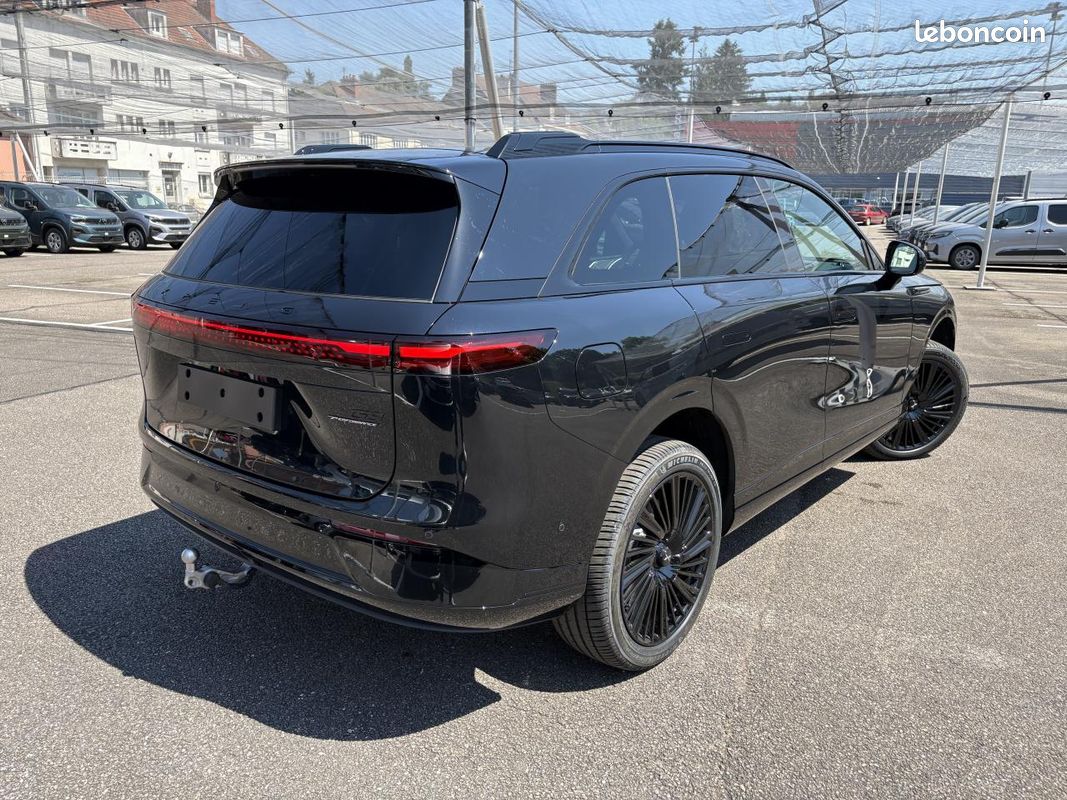 Xpeng g9 575 awd performance 93.1 kwh black edition / cuir diamant / attelage / sieges massants / audio dynau (image 5)