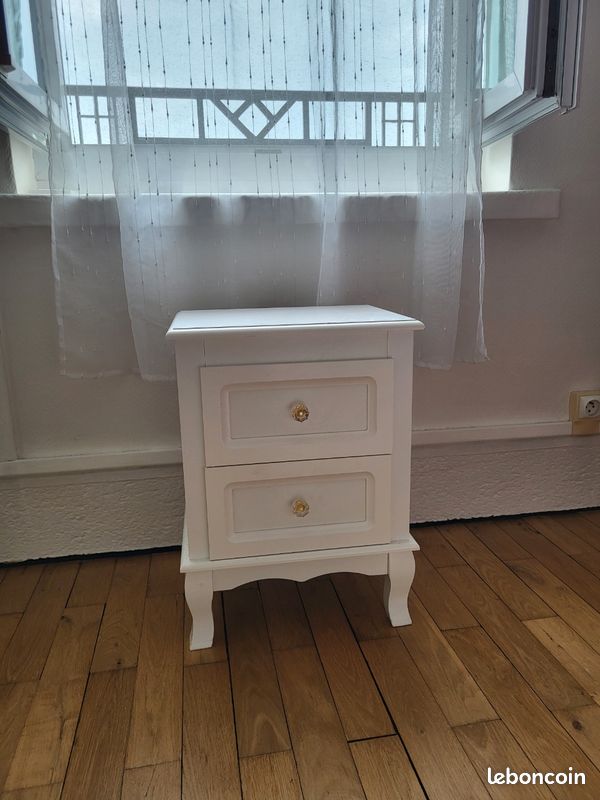 2 tables de chevet (image 5)