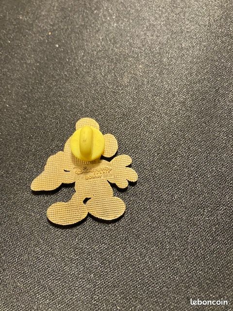 Pins Mickey (image 2)