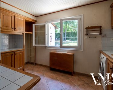 Maison 650 000 € - 245 m²