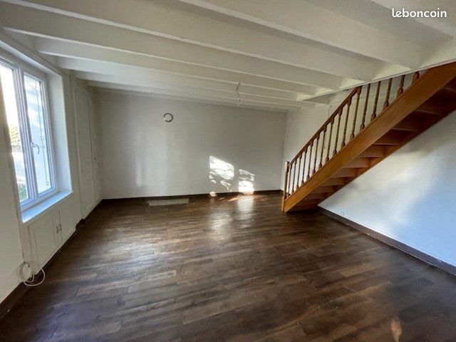 Maison 5 pièces 120 m² - Bonnes 86300 (image principale 5)