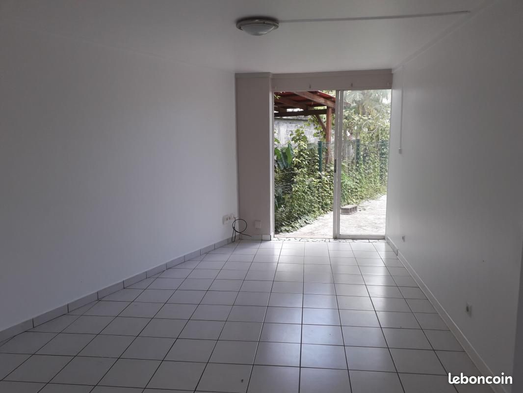 Maison 2 pièces 43 m² · à Baie-Mahault · 43 m² · 746 €/mois