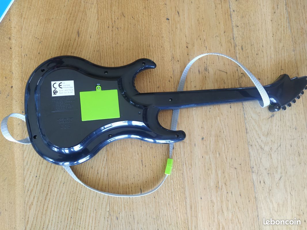Guitare électrique jouet (image 3)