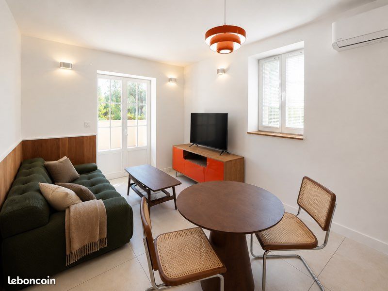 Appartement 2 pièces 35 m² · à Saint-Genis-Laval · 35 m² · 1 150 €/mois