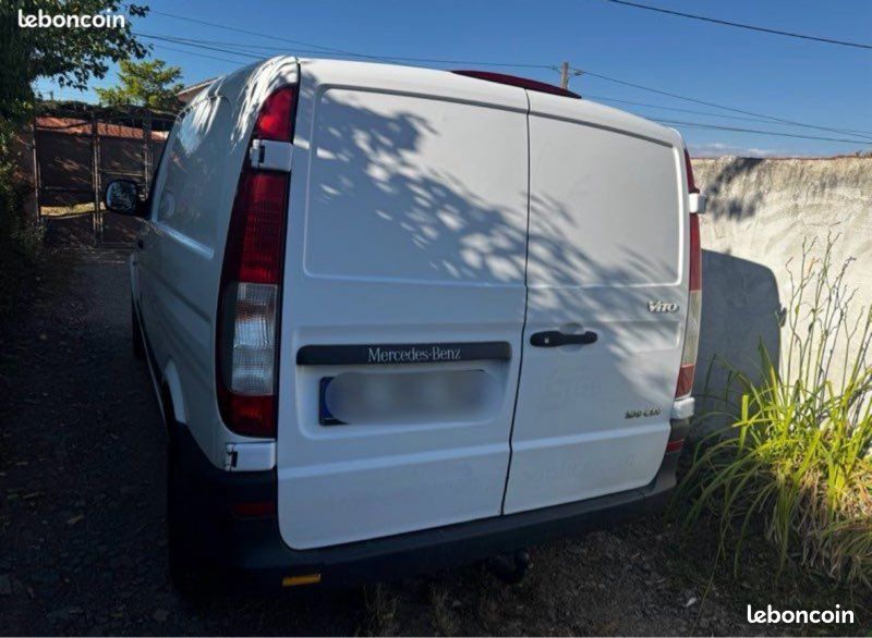 Mercedes Benz Vito 109 Cdi (image 2)