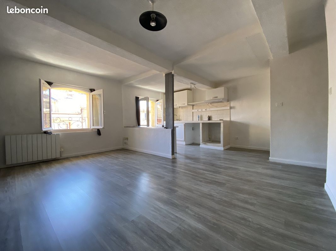Appartement 1 pièce 36 m² · à Puget-sur-Argens · 36 m² · 542 €