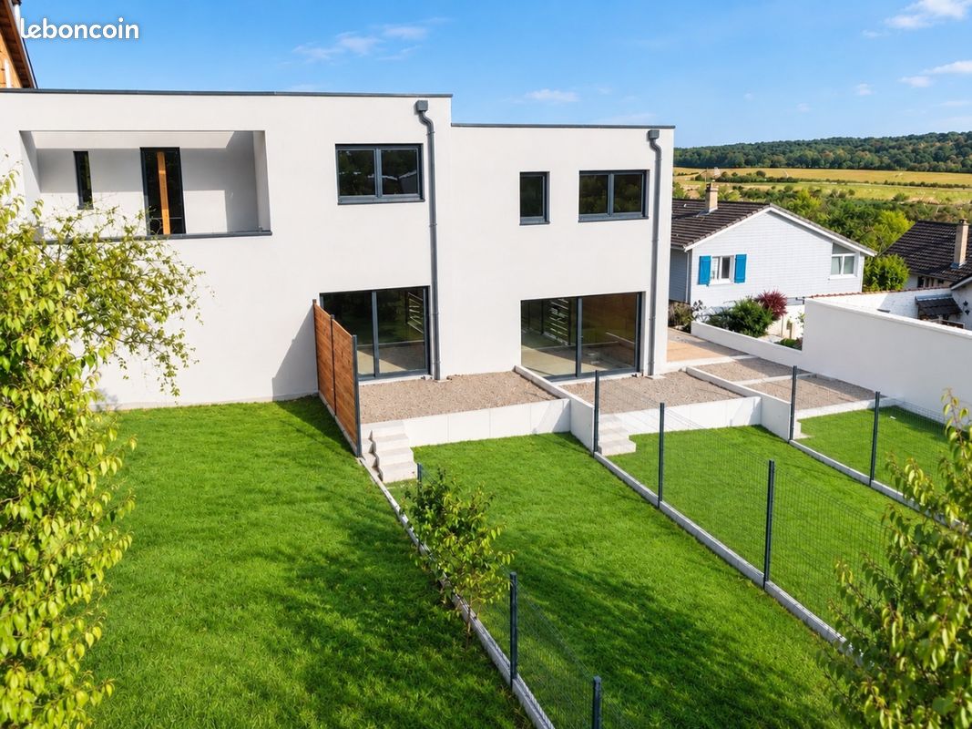 Maison 5 pièces 94 m² · à Rurange-lès-Thionville · 94 m² · 326 000 €