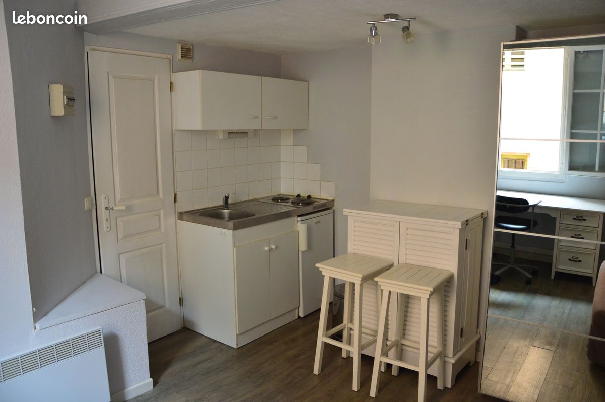 Appartement 1 pièce 16 m² · à Aix-en-Provence · 16 m² · 470 €