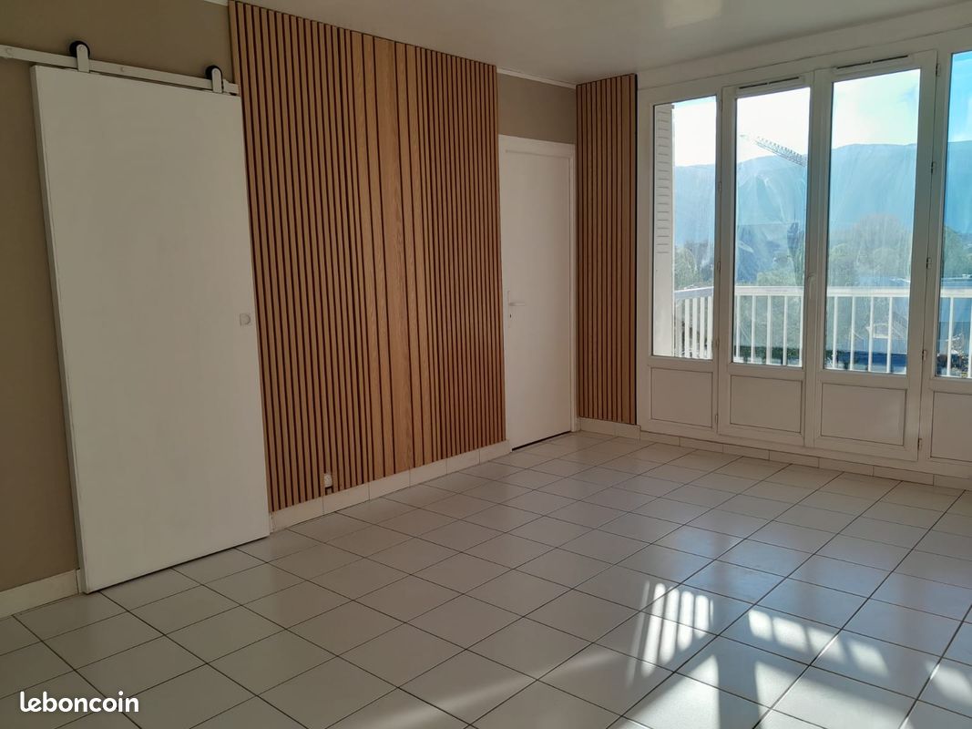 Appartement 4 pièces 63 m² · à Saint-Martin-d'Hères · 63 m² · 164 500 €