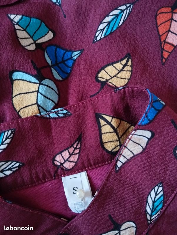 Robe 34 bordeaux imprimée feuilles (image 8)