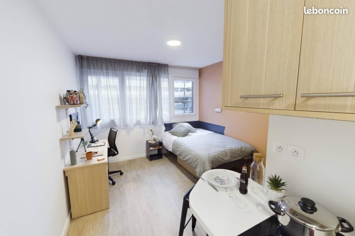Appartement 1 pièce 18 m² · à Clermont-Ferrand · 18 m² · 619 €/mois