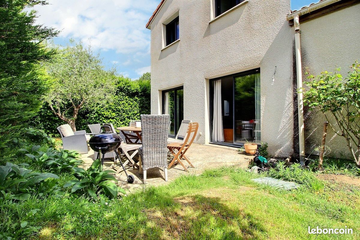 Maison 8 pièces 230 m² (image 12)