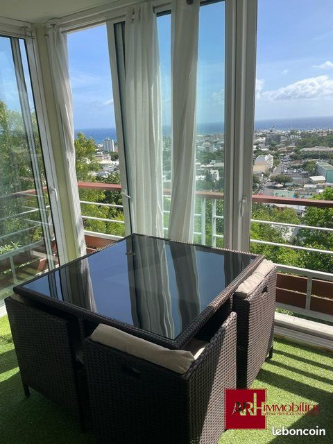 Appartement 2 pièces 35 m² · à Saint-Denis · 35 m² · 837 €