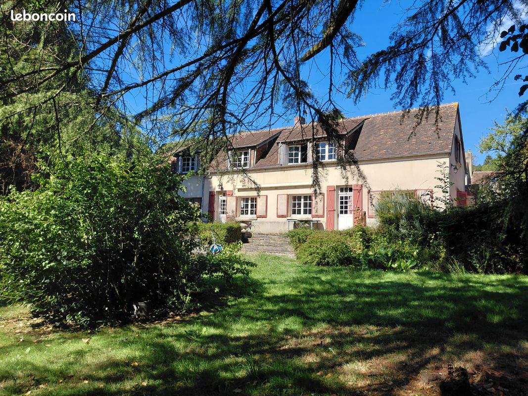 Maison 5 pièces 135 m² · à Tourouvre au Perche · 135 m² · 185 500 €