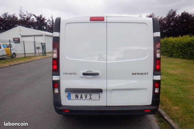 Renault TRAFIC III FG L1H1 3T 2.0 BLUE DCI 130CH ADVANCE -24 (image 12)