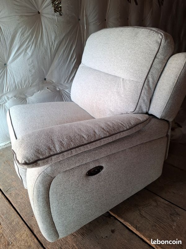 Fauteuil tissus gris (image 2)