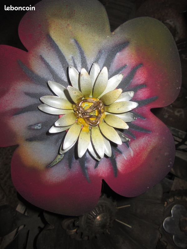 Effet Fleurs "les Grandes Corolles", Métal Création Artisanale, Pièce Unique Maison Jardin (image 20)