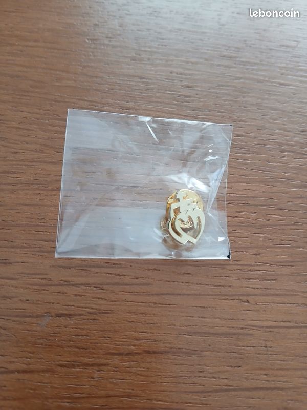 Pin's cœur Vendée (image 2)