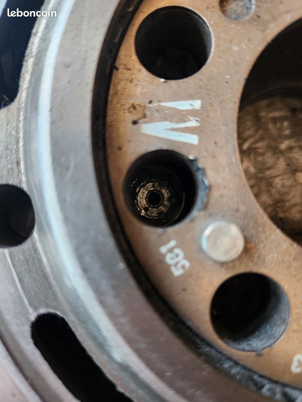 Volant moteur bmw M62 OEM (image 3)