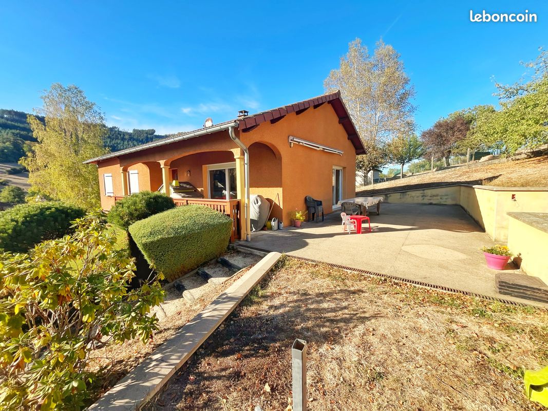 Maison 4 pièces 120 m² · à Cublize · 120 m² · 299 000 €