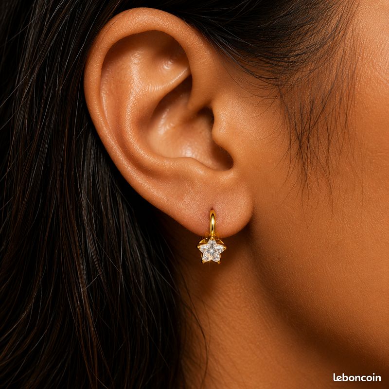 Boucles d’oreilles dorées. État : Neuf (image 1)