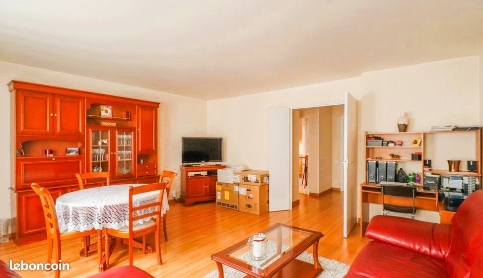 Appartement 3 pièces 67 m² · à Deuil-la-Barre · 67 m² · 915 €