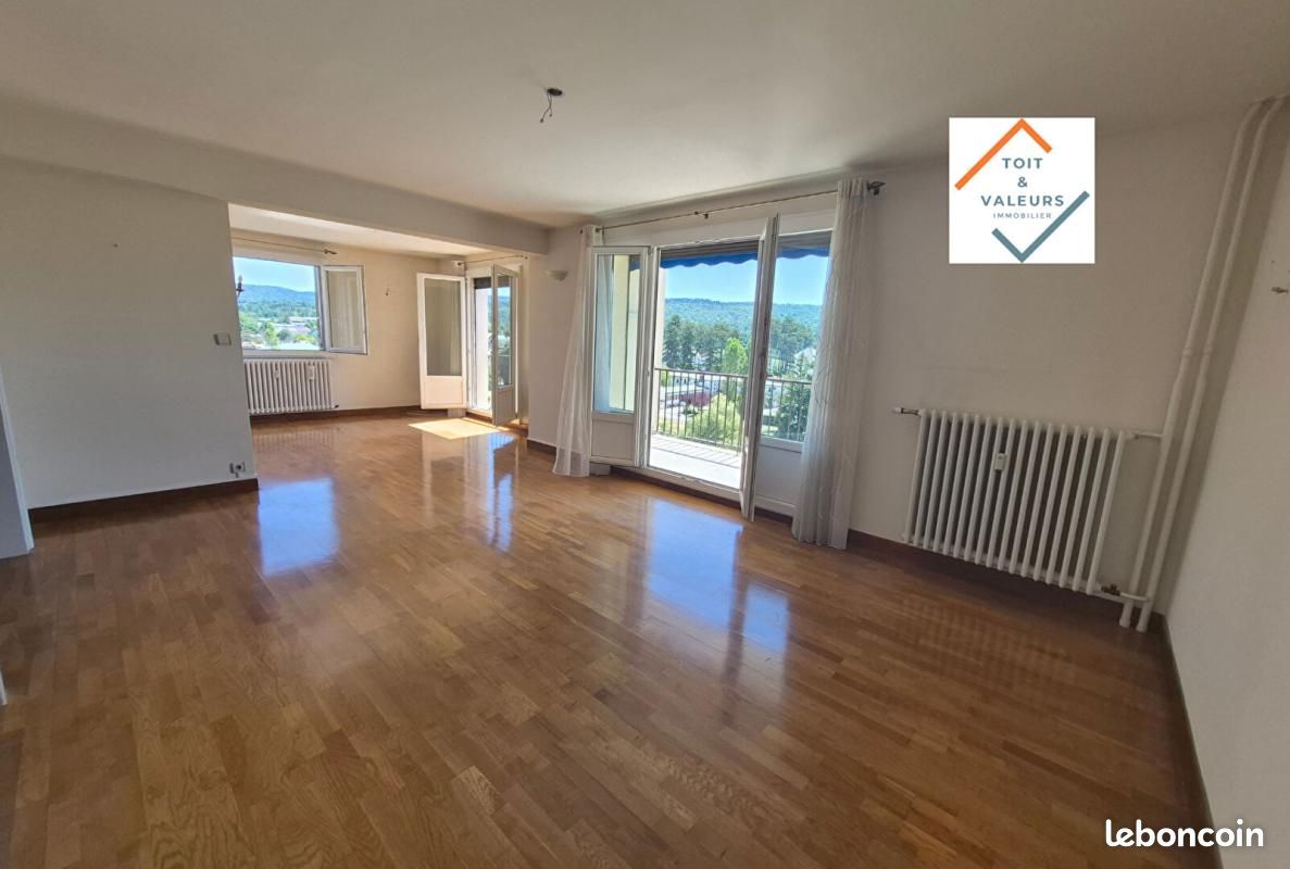 Appartement 5 pièces 87 m² · à Champagnole · 87 m² · 168 000 €