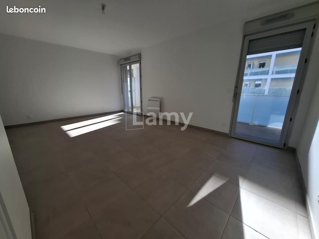 Appartement 1 pièce 28 m² · à Marseille · 28 m² · 470 €/mois