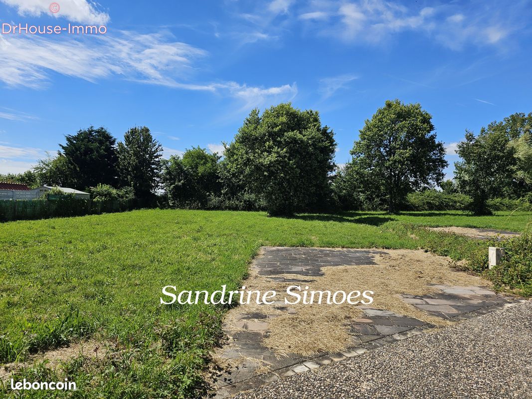 Terrain 762 m² · à Pindray · 762 m² · 10 620 €
