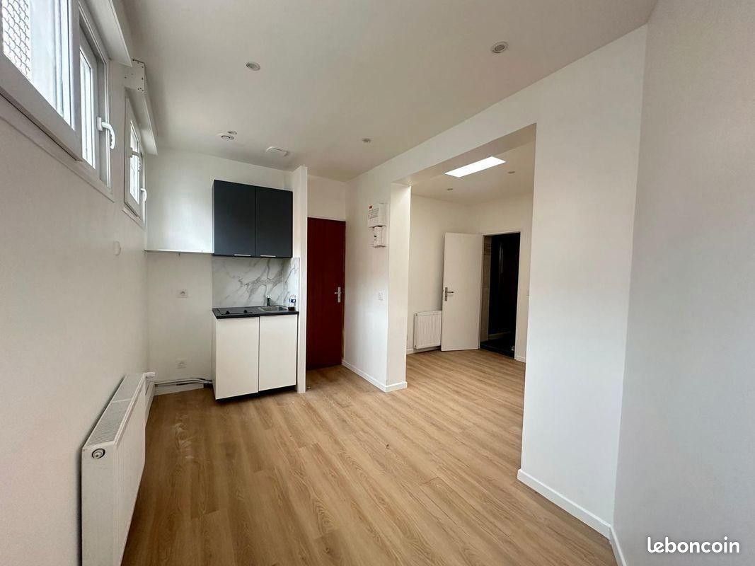 Appartement 1 pièce 18 m² · à Vitry-sur-Seine · 18 m² · 720 €/mois