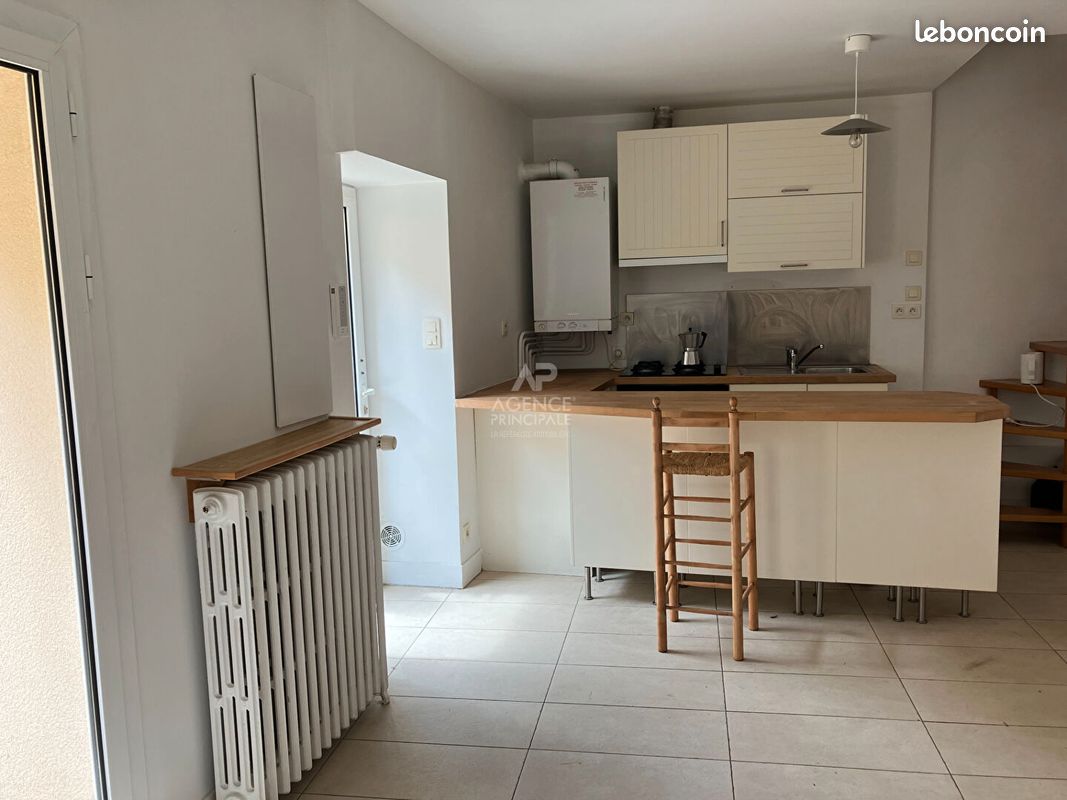 Appartement 3 pièces 47 m² · à Le Mesnil-le-Roi · 47 m² · 232 000 €