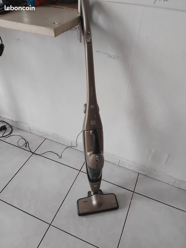 Aspirateur sans fil bosh (image 2)