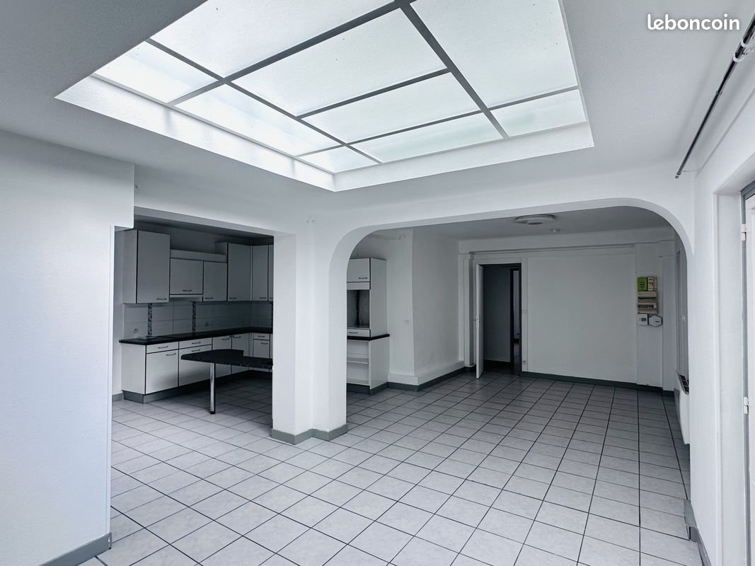 Appartement 3 pièces 81 m² · à Quimper · 81 m² · 775 €