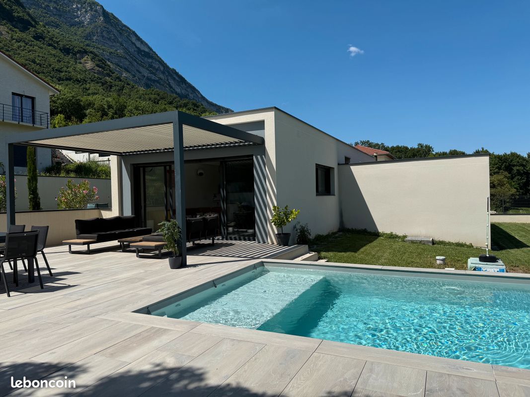Maison 5 pièces 127 m² · à Saint-Paul-de-Varces · 127 m² · 610 000 €