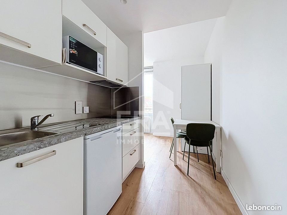 Appartement 1 pièce 16 m² · à Lons-le-Saunier · 16 m² · 396 €/mois