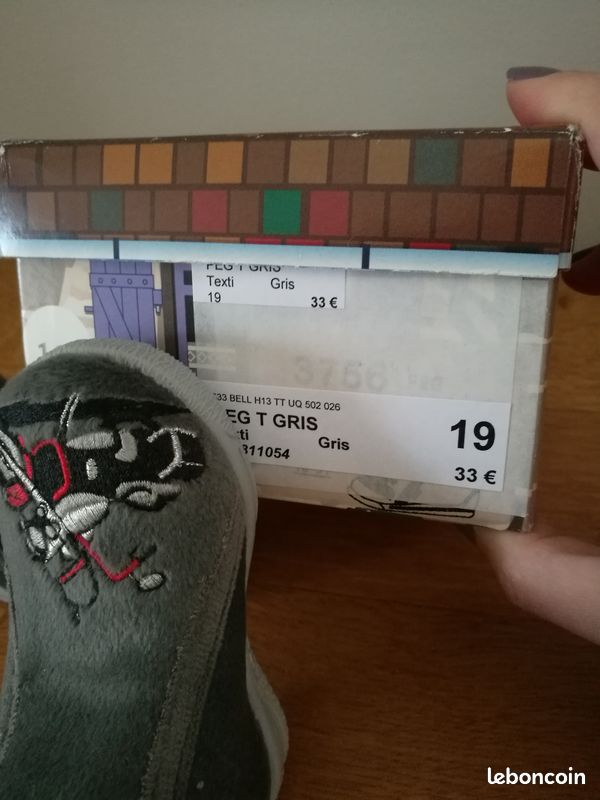 Chaussons garçon bellamy 19 neufs (image 2)