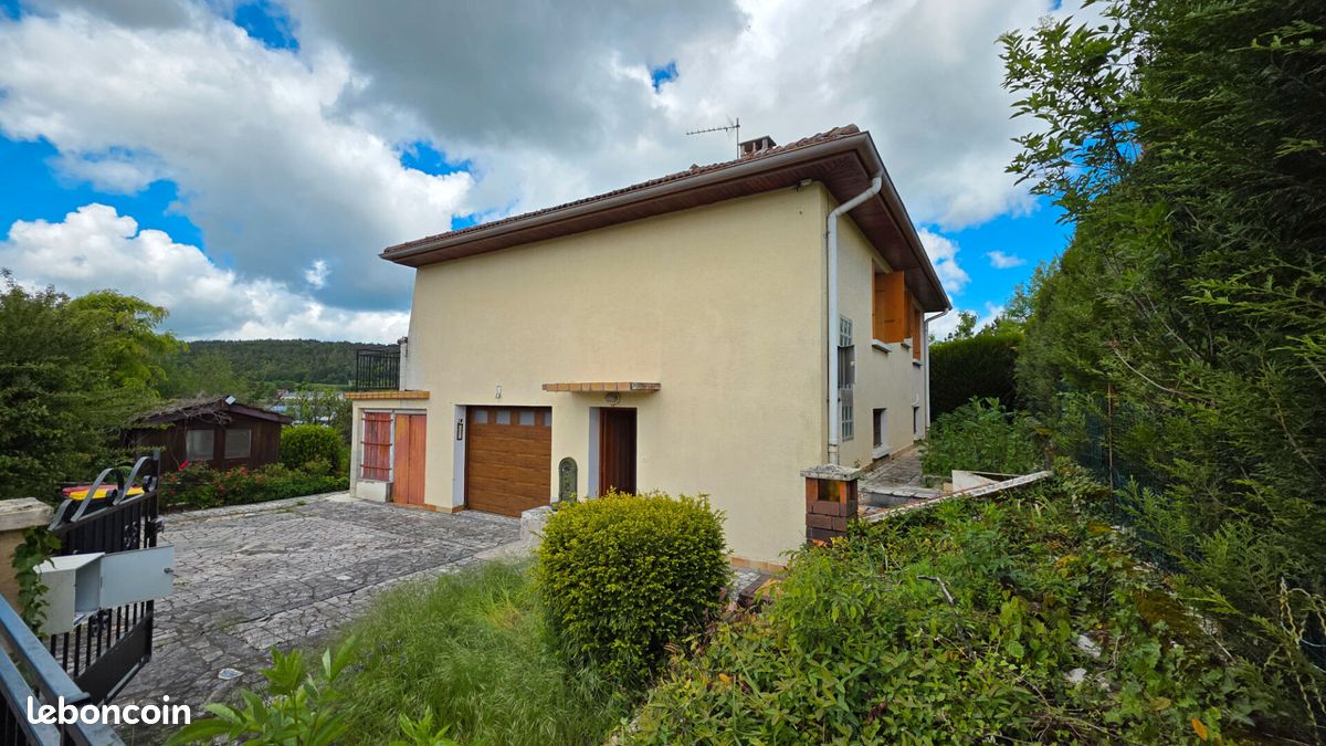 Maison 4 pièces 68 m² · à Oyonnax · 68 m² · 159 000 €