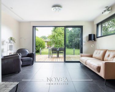 Maison 800 000 € - 198 m²