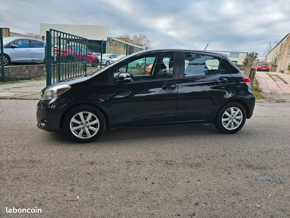 Toyota Yaris 90 D-4D Dynamic BV6 (image 3)