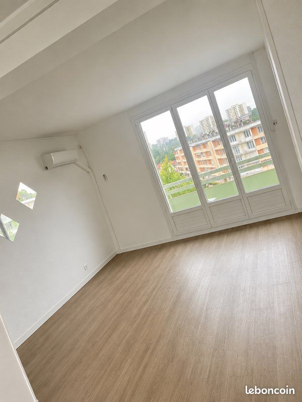 Appartement 3 pièces 56 m² · à Saint-Quentin · 56 m² · 55 000 €