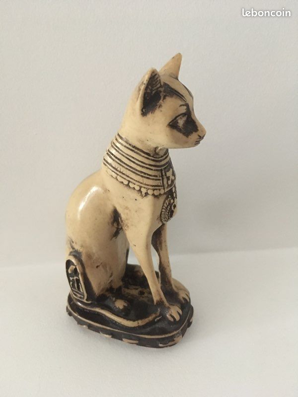 Sphinx sculpté (image 2)